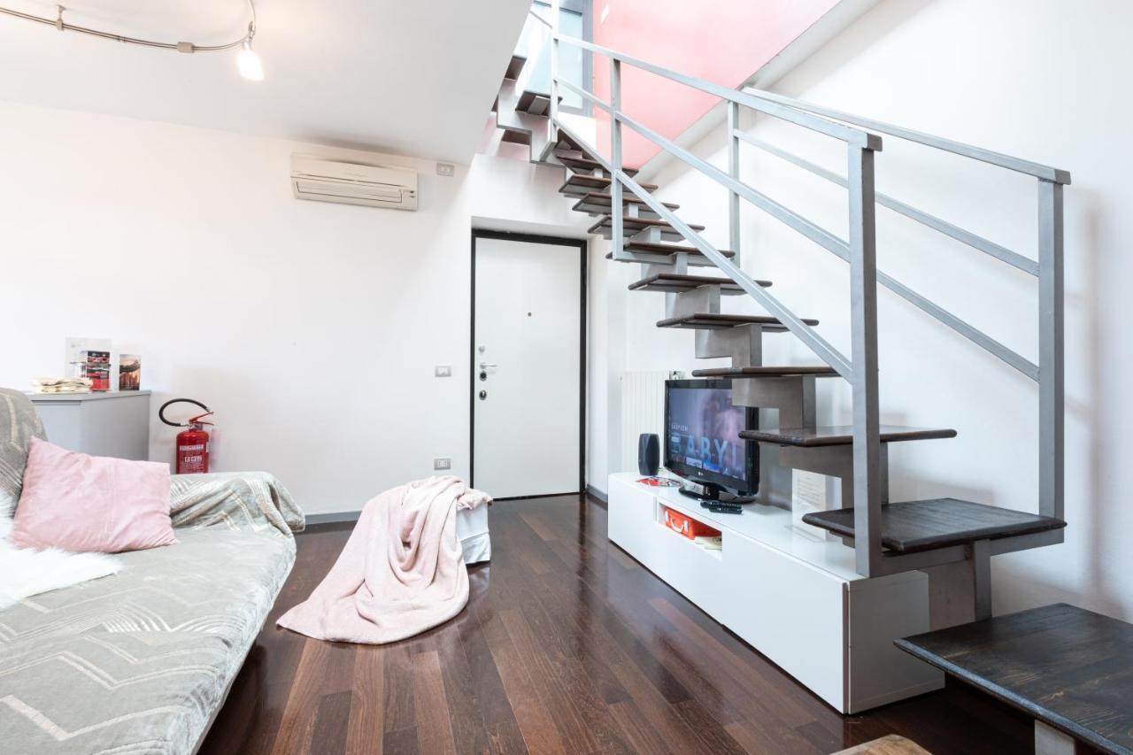 Sempione Split-Level Terrace Apartment - Top Collection Milán Exterior foto
